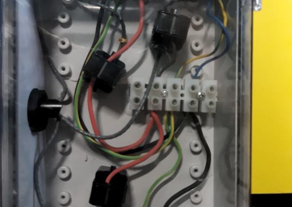 electrical box for 3 CT sampling